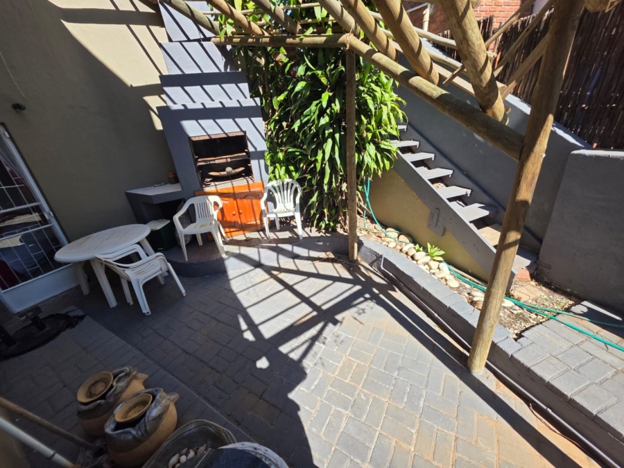 4 Bedroom Property for Sale in Wavecrest Eastern Cape